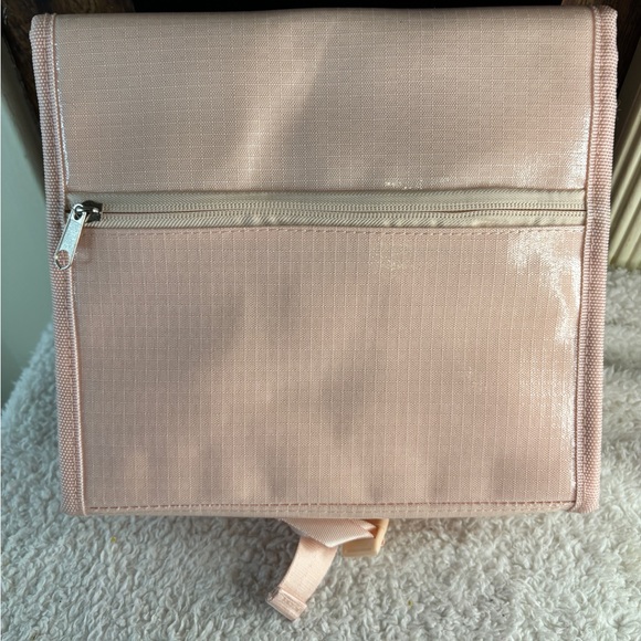 Elegant Pink Travel Toiletries Bag NWT - Picture 2 of 8